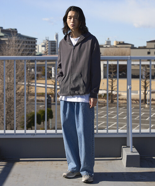 Firsthand（ファーストハンド）の「Firsthand/ファーストハンド スピンドル テック サーマル ナイロン ポケット ジップアップ パーカー（パーカー・メンズ・ブラック/ホワイト/チャコールグレー/ブルーグレー・LARGE/MEDIUM）」の8枚目の写真