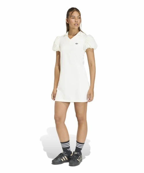 adidas(アディダス)の「adidas originals DRESS WITH BALLOON SLEEVES(アディダスオリジナルス バルーンスリーブ付きワンピース)(ワンピース・レディース・オフホワイト・SMALL/MEDIUM/LARGE)」の1枚目の写真
