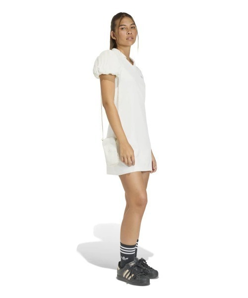 adidas(アディダス)の「adidas originals DRESS WITH BALLOON SLEEVES(アディダスオリジナルス バルーンスリーブ付きワンピース)(ワンピース・レディース・オフホワイト・SMALL/MEDIUM/LARGE)」の4枚目の写真