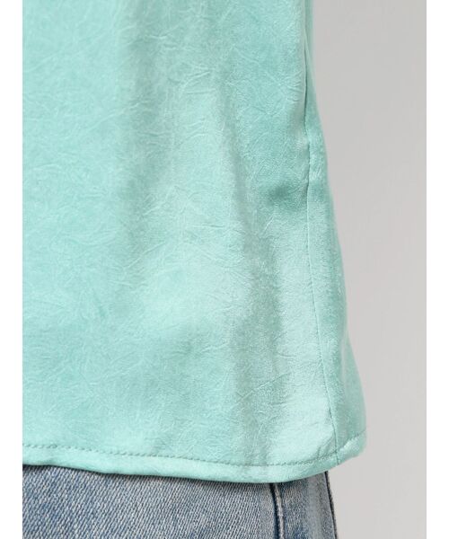 Ungrid(アングリッド)の「レースデザインサテンキャミソール(キャミソール・レディース・ピンク/ブラック/ブルー・FREE)」の15枚目の写真