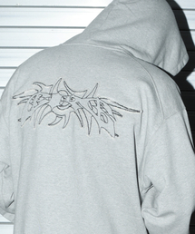CRIGUN（クリガン）の「TRIBAL APPLIQUE ZIP-UP HOODIE GREY（パーカー）」