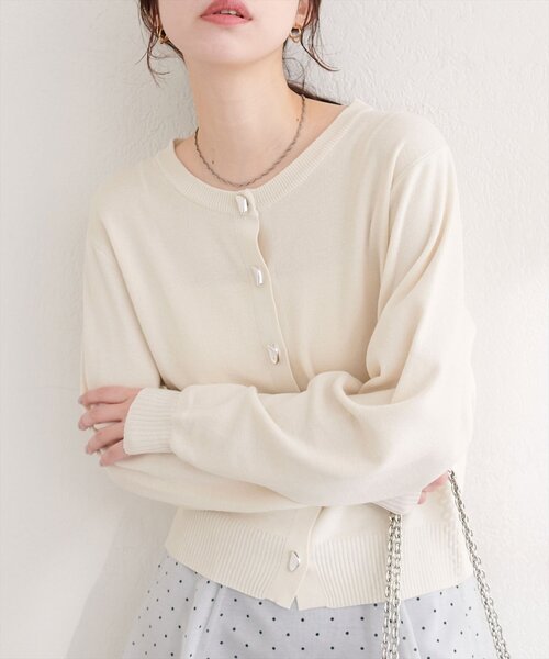 natural couture(ナチュラルクチュール)の「リサイクルポリニュアンス釦カーデ(カーディガン/ボレロ・レディース・アイボリー/ミント/ピンク/チャコールグレー/グレー・FREE)」の6枚目の写真
