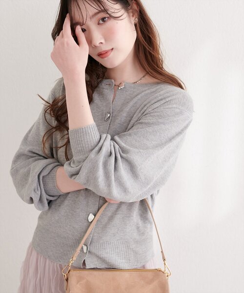 natural couture(ナチュラルクチュール)の「リサイクルポリニュアンス釦カーデ(カーディガン/ボレロ・レディース・アイボリー/ミント/ピンク/チャコールグレー/グレー・FREE)」の17枚目の写真