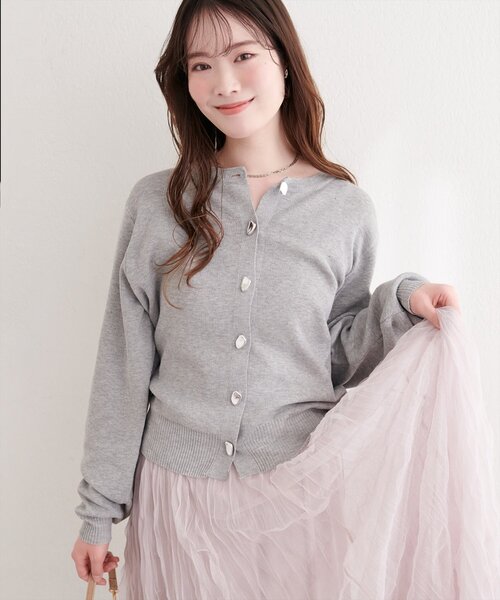 natural couture(ナチュラルクチュール)の「リサイクルポリニュアンス釦カーデ(カーディガン/ボレロ・レディース・アイボリー/ミント/ピンク/チャコールグレー/グレー・FREE)」の18枚目の写真