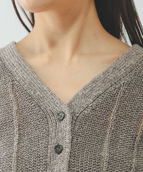 GLOBAL WORK(グローバルワーク)の「リネンコットンMIXVネックカーディガン/636130(カーディガン/ボレロ・レディース・グレイッシュベージュ/ブラック/オフホワイト・LARGE/MEDIUM)」の22枚目の写真