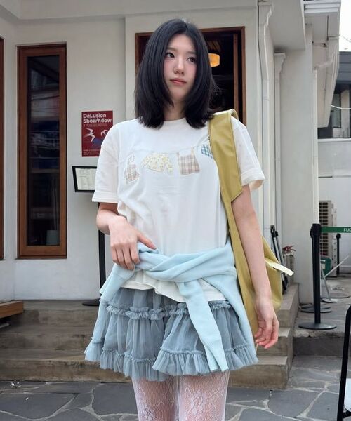 ambler(エムブラー)の「A Clothes Line アプリケ刺繍半袖Tシャツ AS1310 (アイボリー)(Tシャツ/カットソー・レディース・その他・MEDIUM/SMALL)」の2枚目の写真