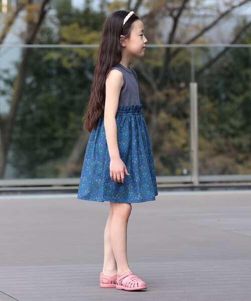 BEAMS mini（ビームスミニ）の「フラワー 切替 ノースリーブ ワンピース 2026SS（90～150cm）子供服 夏物 まとめ買い キッズ プチプラ 定番（ワンピース・キッズ・オレンジ系その他4/ネイビー/ホワイト系その他3・90/100/110/120/130/150/140）」の12枚目の写真