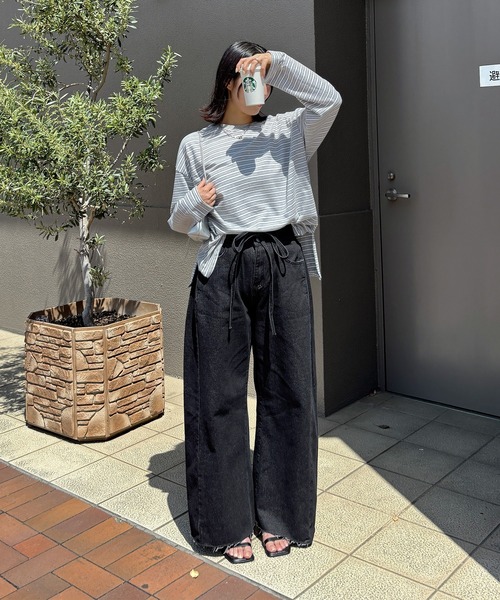 ISOOK(アイスー)の「ウエストリボンブラックワイドデニム(comochi select) / サイドタック ダブルボタン ワイドパンツ ロング デニムパンツ ブラック 黒(デニムパンツ・レディース・ブラック・S/M)」の15枚目の写真