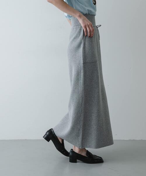 SENSE OF PLACE by URBAN RESEARCH(センスオブプレイスバイアーバンリサーチ)の「『洗濯可』スウェットライクニットスカート(スカート・レディース・グレー・ONE)」の15枚目の写真