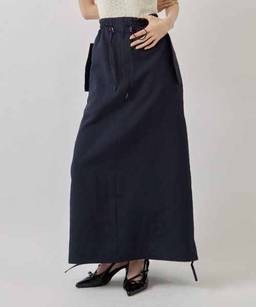 AKANE UTSUNOMIYA（アカネウツノミヤ）の「AKANE UTSUNOMIYA SKIRT