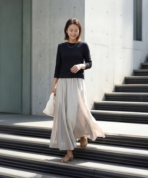 STYLE DELI（スタイルデリ）の「やわらかボートネックカットソートップス（Tシャツ/カットソー・レディース・ブラック/ホワイト/イエロー系・FREE）」の12枚目の写真