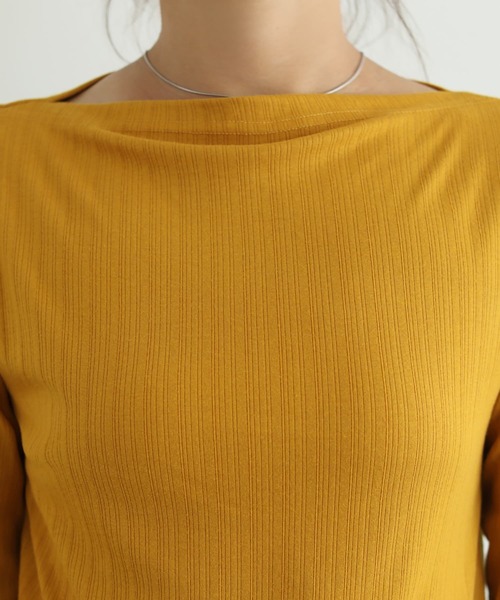 STYLE DELI（スタイルデリ）の「やわらかボートネックカットソートップス（Tシャツ/カットソー・レディース・ブラック/ホワイト/イエロー系・FREE）」の17枚目の写真