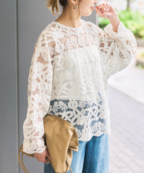 Spick & Span(スピックアンドスパン)の「《WEB限定 / 追加》コードエンブロイダリーチュールブラウス(シャツ/ブラウス・レディース・ホワイト・FREE)」の4枚目の写真