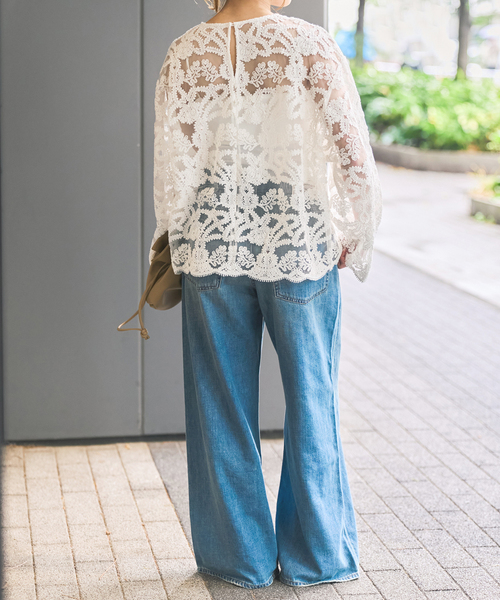 Spick & Span(スピックアンドスパン)の「《WEB限定 / 追加》コードエンブロイダリーチュールブラウス(シャツ/ブラウス・レディース・ホワイト・FREE)」の6枚目の写真
