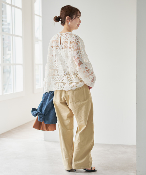 Spick & Span(スピックアンドスパン)の「《WEB限定 / 追加》コードエンブロイダリーチュールブラウス(シャツ/ブラウス・レディース・ホワイト・FREE)」の14枚目の写真
