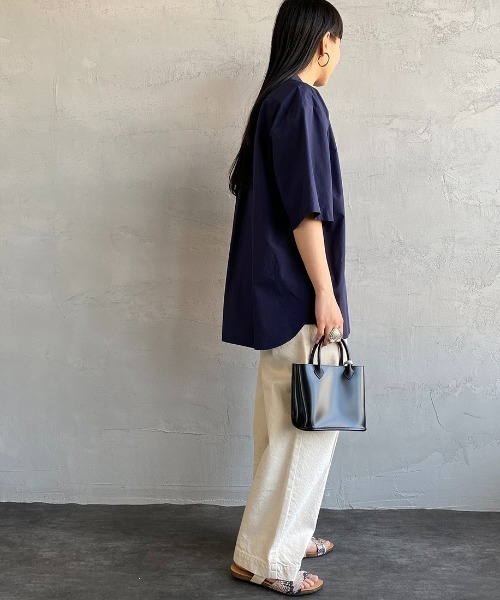 DANTON（ダントン）の「[DANTON/ダントン] コットンポプリン ショートスリーブワークシャツ(無地)（シャツ/ブラウス・レディース・ホワイト/グレイッシュベージュ/ネイビー・38/42/40）」の4枚目の写真