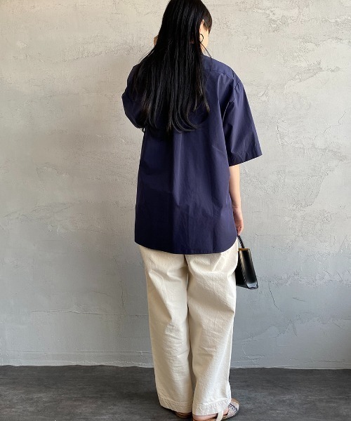 DANTON（ダントン）の「[DANTON/ダントン] コットンポプリン ショートスリーブワークシャツ(無地)（シャツ/ブラウス・レディース・ホワイト/グレイッシュベージュ/ネイビー・38/42/40）」の5枚目の写真
