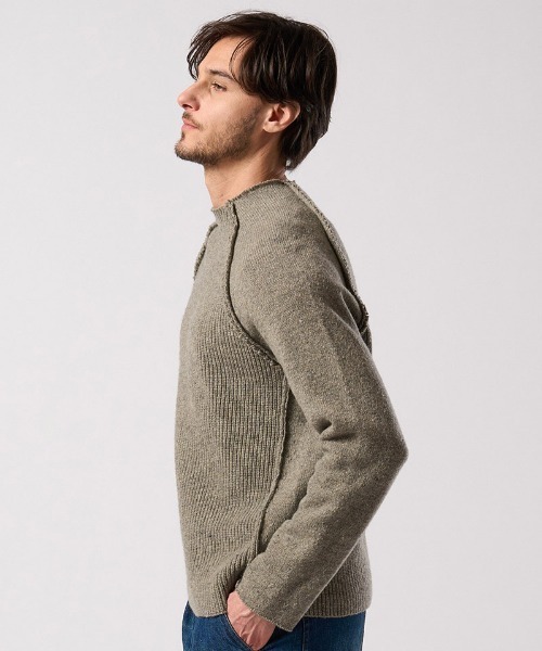 wjk(ダヴルジェイケイ)の「mn3239- lomond×powder line high-neck knit ラグランスリーブハイネックニット(6891 wn09j)(ニット/セーター・メンズ・ブラック/グレー/ネイビー・S/M/L/XL)」の17枚目の写真