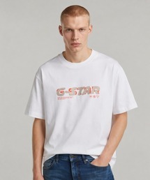 Two Way Logo Relaxed T-Shirt/フロントグラフィックロゴTシャツ