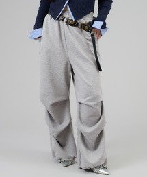 apres jour mignon（アプレジュールミニョン）の「キラキラパラシュートパンツ（スウェットパンツ）」