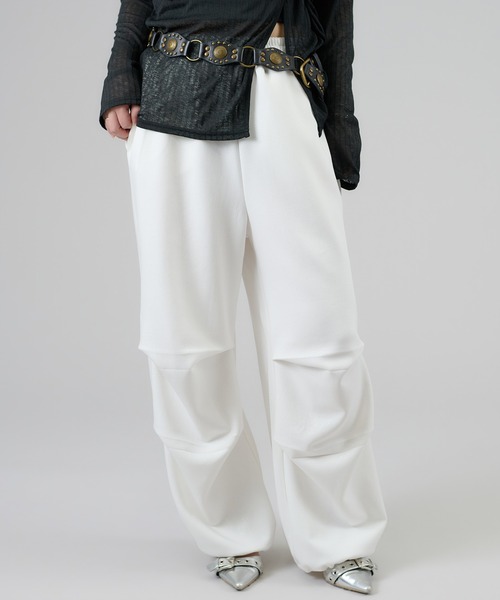 apres jour mignon（アプレジュールミニョン）の「【セットアップ着用可能】キラキラパラシュートパンツ（スウェットパンツ・レディース・チャコールグレー/ブラック/ネイビー/杢グレー/オフホワイト・LARGE/MEDIUM/SMALL）」の2枚目の写真