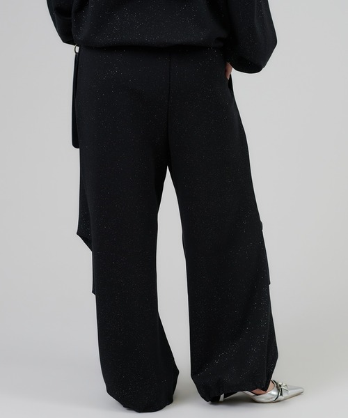 apres jour mignon（アプレジュールミニョン）の「【セットアップ着用可能】キラキラパラシュートパンツ（スウェットパンツ・レディース・チャコールグレー/ブラック/ネイビー/杢グレー/オフホワイト・LARGE/MEDIUM/SMALL）」の18枚目の写真