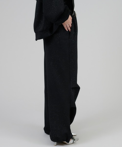 apres jour mignon（アプレジュールミニョン）の「【セットアップ着用可能】キラキラパラシュートパンツ（スウェットパンツ・レディース・チャコールグレー/ブラック/ネイビー/杢グレー/オフホワイト・LARGE/MEDIUM/SMALL）」の19枚目の写真