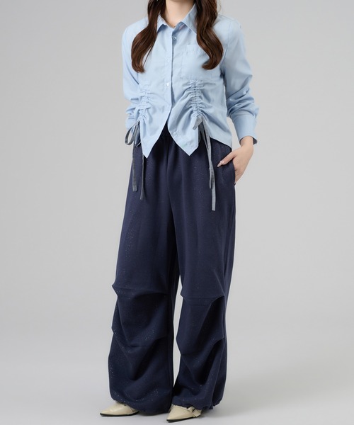 apres jour mignon（アプレジュールミニョン）の「【セットアップ着用可能】キラキラパラシュートパンツ（スウェットパンツ・レディース・チャコールグレー/ブラック/ネイビー/杢グレー/オフホワイト・LARGE/MEDIUM/SMALL）」の9枚目の写真