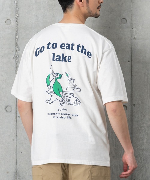J.J camp(ジェイジェイキャンプ)の「J.J CAMP 防蚊・防汚・UVカット ペンギンプリントTシャツ(Tシャツ/カットソー・メンズ・オレンジ/ライトイエロー/ホワイト・XL/M/L/S/XS)」の2枚目の写真