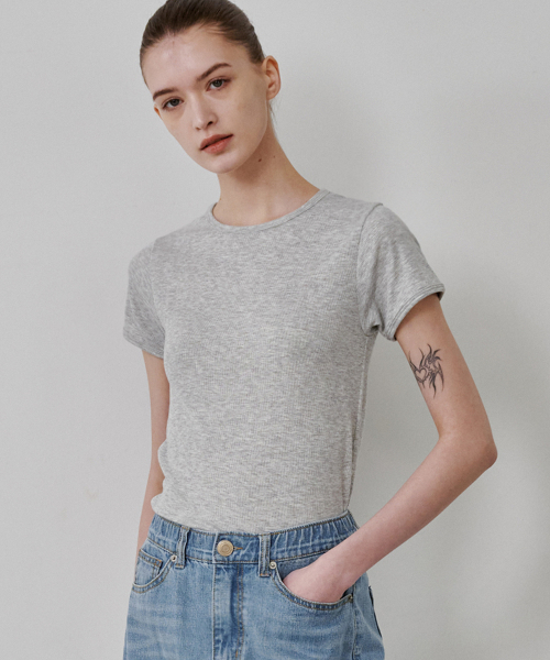 MALOUPE(マロップ)の「5213 リブスリム半袖Tシャツ (グレー)(Tシャツ/カットソー・レディース・グレー・FREE)」の1枚目の写真