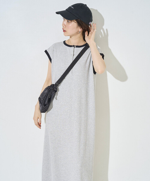 FREAK'S STORE(フリークスストア)の「限定展開 ヘンリー ボタン フレンチ スリーブ ワンピース(ワンピース・レディース・その他13/ブラウン/ブラック/グレー/ナチュラル/オフホワイト/ネイビー・フリ-)」の3枚目の写真
