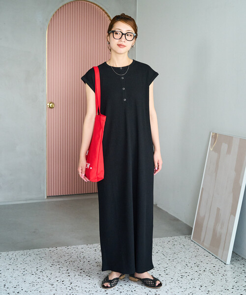 FREAK'S STORE(フリークスストア)の「限定展開 ヘンリー ボタン フレンチ スリーブ ワンピース(ワンピース・レディース・その他13/ブラウン/ブラック/グレー/ナチュラル/オフホワイト/ネイビー・フリ-)」の13枚目の写真