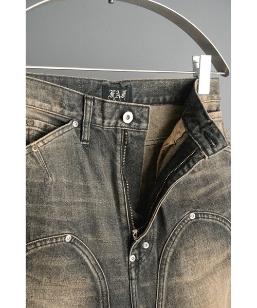 FAF（フェイク アス フラワーズ）の「NEWCOMMUNE Baggy Denim Pants（デニムパンツ・メンズ・ブラック/インディゴブルー・2/1）」の5枚目の写真