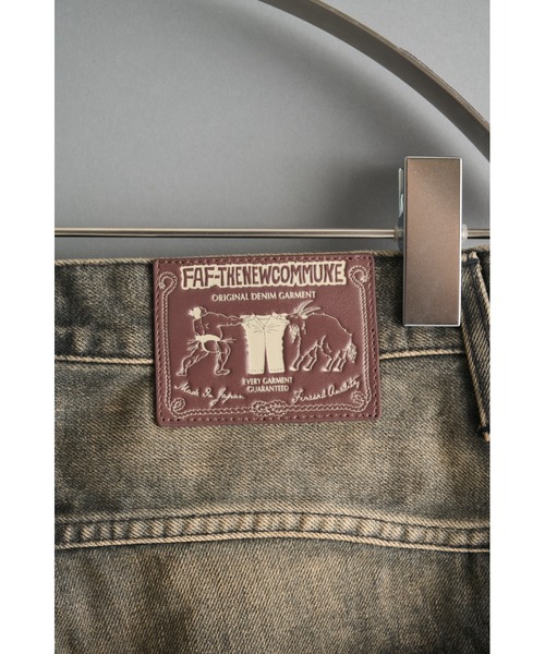 FAF（フェイク アス フラワーズ）の「NEWCOMMUNE Baggy Denim Pants（デニムパンツ・メンズ・ブラック/インディゴブルー・2/1）」の7枚目の写真
