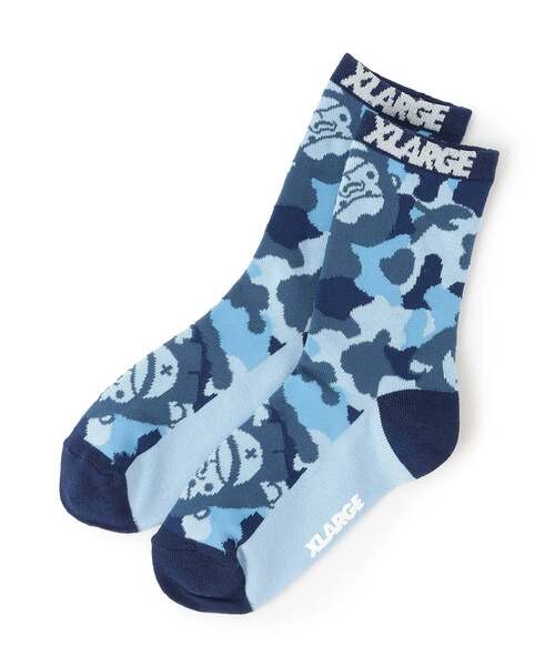 XLARGE KIDS(エクストララージキッズ)の「ファニーゴリラカモ総柄 クルーソックス(ソックス/靴下・キッズ・ブルー/グリーン・19-21cm/17-19cm/13-15cm/15-17cm)」の2枚目の写真