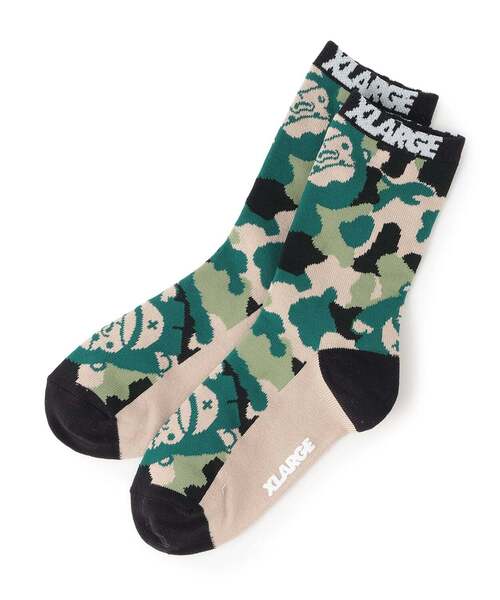 XLARGE KIDS(エクストララージキッズ)の「ファニーゴリラカモ総柄 クルーソックス(ソックス/靴下・キッズ・ブルー/グリーン・19-21cm/17-19cm/13-15cm/15-17cm)」の1枚目の写真