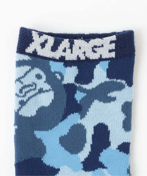 XLARGE KIDS(エクストララージキッズ)の「ファニーゴリラカモ総柄 クルーソックス(ソックス/靴下・キッズ・ブルー/グリーン・19-21cm/17-19cm/13-15cm/15-17cm)」の3枚目の写真