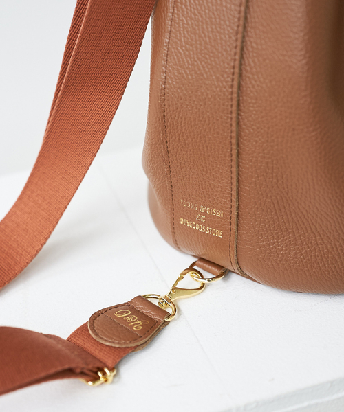 YOUNG&OLSEN The DRYGOODS STORE（ヤングアンドオルセン）の「Y&O（ヤングアンドオルセン） 別注  Sac Marine（ショルダーバッグ・メンズ・ネイビー/ブラウン系その他・FREE）」の5枚目の写真