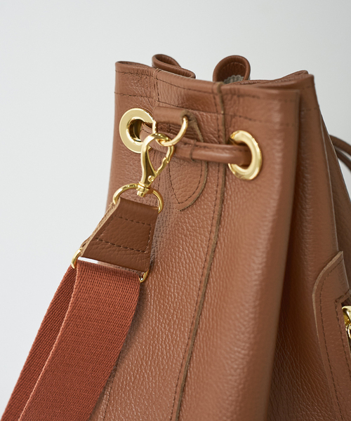 YOUNG&OLSEN The DRYGOODS STORE（ヤングアンドオルセン）の「Y&O（ヤングアンドオルセン） 別注  Sac Marine（ショルダーバッグ・メンズ・ネイビー/ブラウン系その他・FREE）」の6枚目の写真