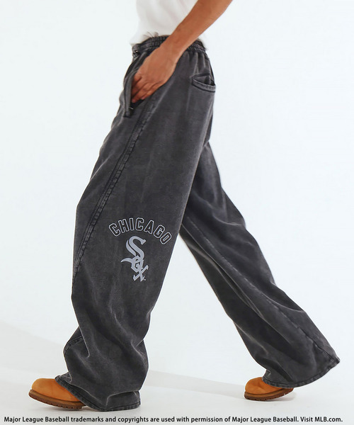 BACK TO THE FIELD（バック トゥー ザ フィールド）の「【MLB】Paneled sweatpants（スウェットパンツ・メンズ・ネイビー/ブラック/グレー・MEDIUM）」の15枚目の写真