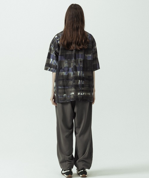 SLICK(スリック)の「【SLICK/スリック】Abstract Printed Open Collar Shirt/アブストラクトプリントオープンカラーシャツ(シャツ/ブラウス・メンズ・ブラウン/ベージュ・3/2/1)」の3枚目の写真