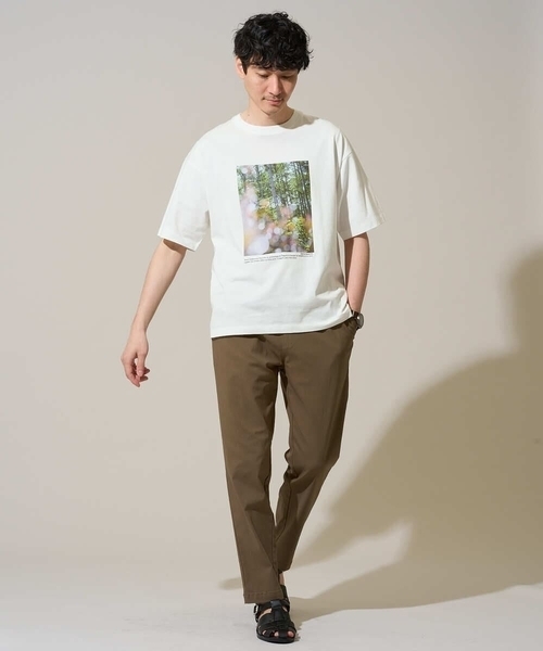 a.v.v(アーヴェヴェ)の「【コラボ/接触冷感】フォトグラファーコラボワイドシルエットカットソー(Tシャツ/カットソー・メンズ・ホワイト/チャコールグレー・48/46)」の15枚目の写真