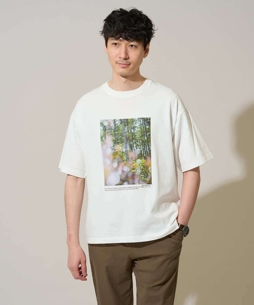 a.v.v(アーヴェヴェ)の「【コラボ/接触冷感】フォトグラファーコラボワイドシルエットカットソー(Tシャツ/カットソー・メンズ・ホワイト/チャコールグレー・48/46)」の17枚目の写真