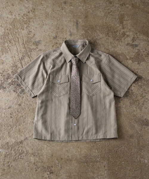 ADAMASTE（アダマスト）の「Western Stripe Lose Shirt - ウエスタンストライプルーズシャツ（シャツ/ブラウス・メンズ・アイボリー/ベージュ/サックスブルー・MEDIUM/LARGE）」の16枚目の写真