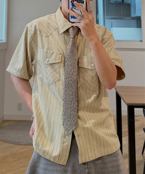 ADAMASTE（アダマスト）の「Western Stripe Lose Shirt - ウエスタンストライプルーズシャツ（シャツ/ブラウス・メンズ・アイボリー/ベージュ/サックスブルー・MEDIUM/LARGE）」の17枚目の写真