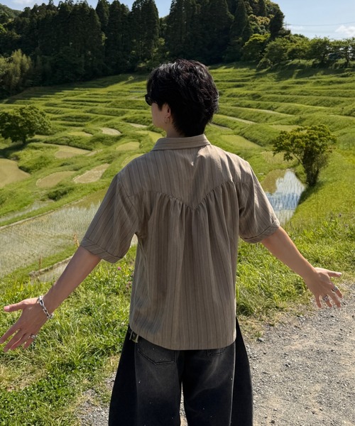 ADAMASTE（アダマスト）の「Western Stripe Lose Shirt - ウエスタンストライプルーズシャツ（シャツ/ブラウス・メンズ・アイボリー/ベージュ/サックスブルー・MEDIUM/LARGE）」の7枚目の写真