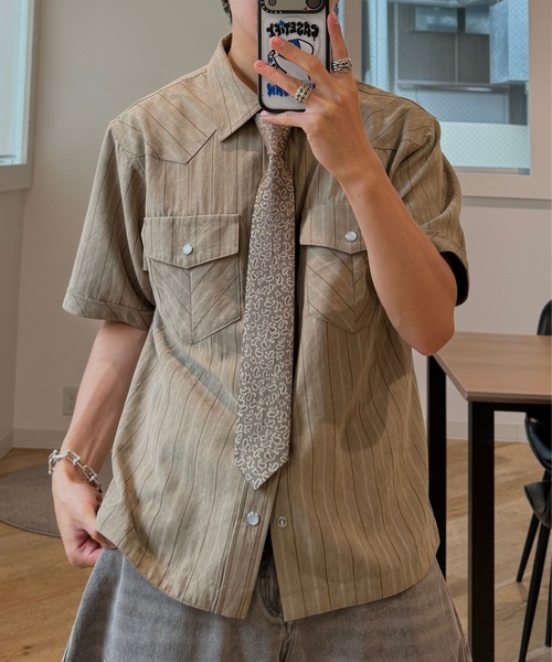 ADAMASTE（アダマスト）の「Western Stripe Lose Shirt - ウエスタンストライプルーズシャツ（シャツ/ブラウス・メンズ・アイボリー/ベージュ/サックスブルー・MEDIUM/LARGE）」の15枚目の写真