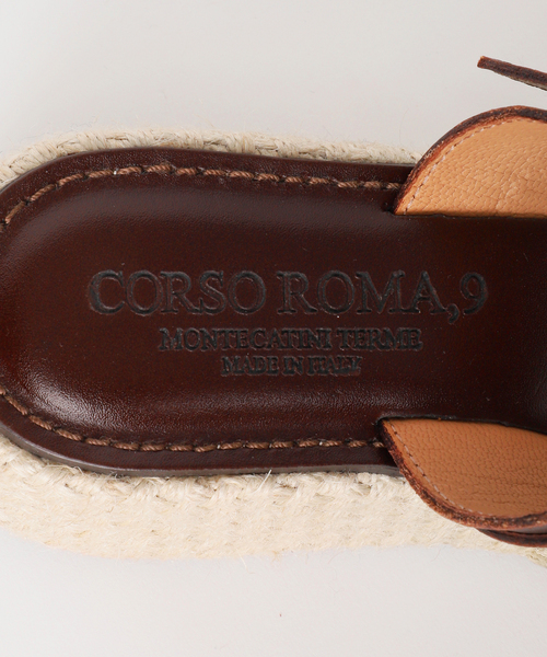 CORSO ROMA,9(コルソローマ)の「CORSOROMA9/コルソローマ ノーヴェ ダブルベルトサンダル(サンダル・レディース・ブラウン・38/37/36)」の4枚目の写真
