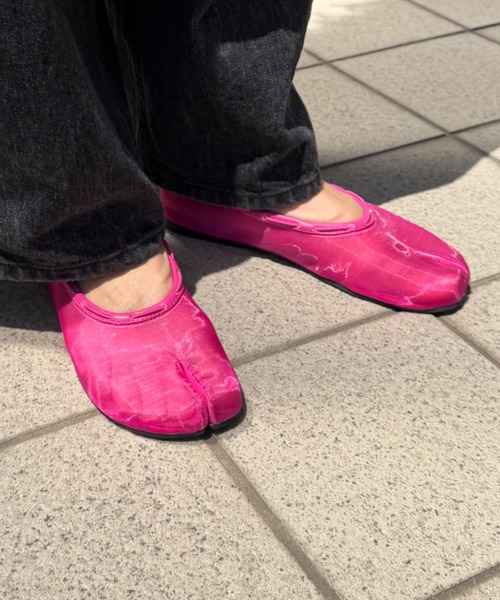 PAES(ペイズ)の「【BILLY'S EXCLUSIVE】Mesh Air String Flat 20256 Pink(パンプス・レディース・ピンク・25.0cm/24.5cm/24.0cm/23.5cm/23.0cm/22.5cm)」の10枚目の写真