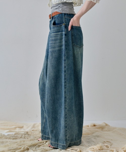 flaeu(フラユ)の「Barrel Curve Denim(デニムパンツ・レディース・ブルー・MEDIUM/SMALL)」の6枚目の写真